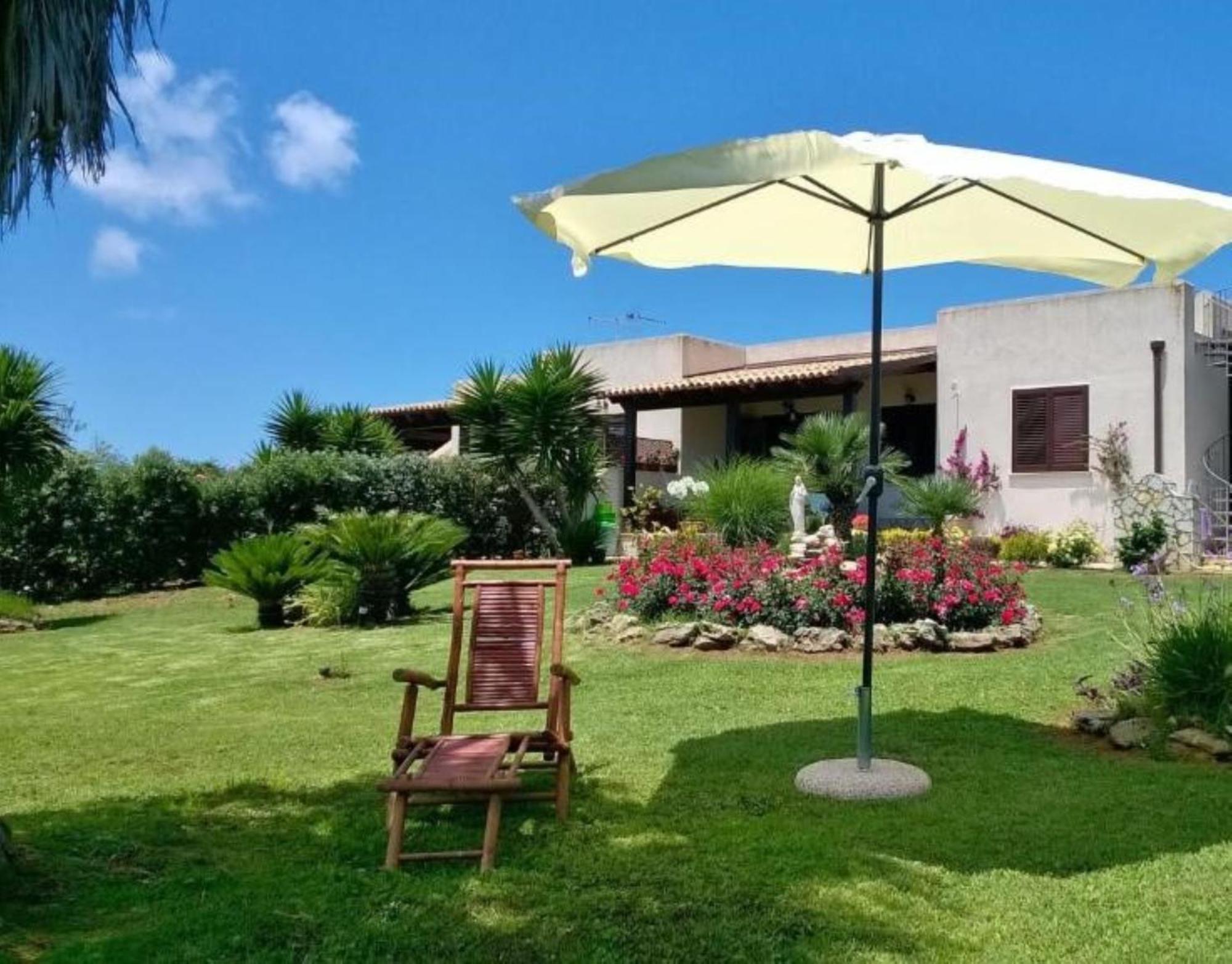 פאביננה Villa Egusa מראה חיצוני תמונה